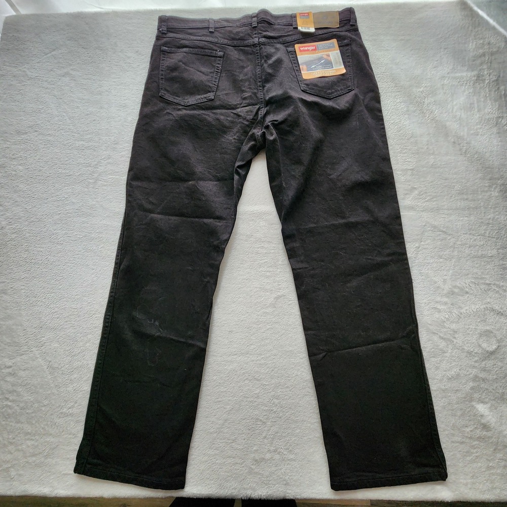 NEW Wrangler Comfort Regular Fit Jeans Mens 44x30 Black Flex Denim Straight Leg